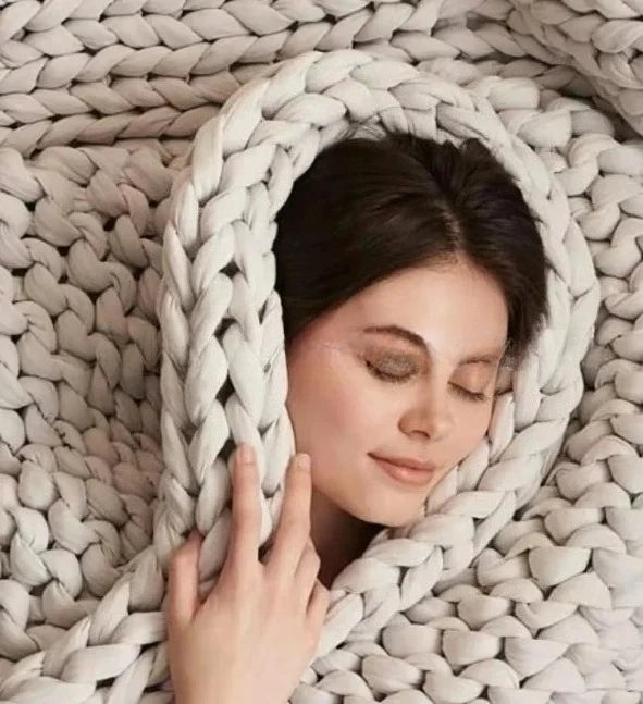 Avermate™ Chunky Knit Weighted Blanket