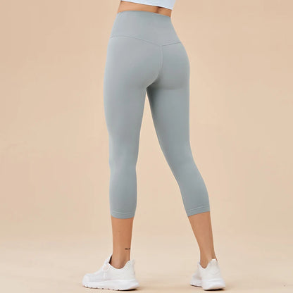 High-Waisted Seamless Capri Leggings