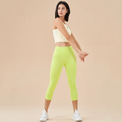 High-Waisted Seamless Capri Leggings