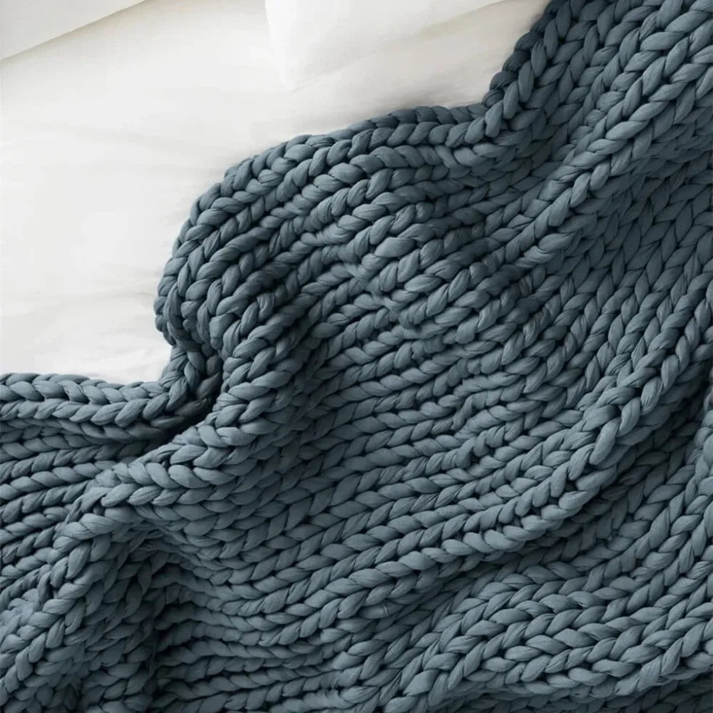 Avermate™ Chunky Knit Weighted Blanket