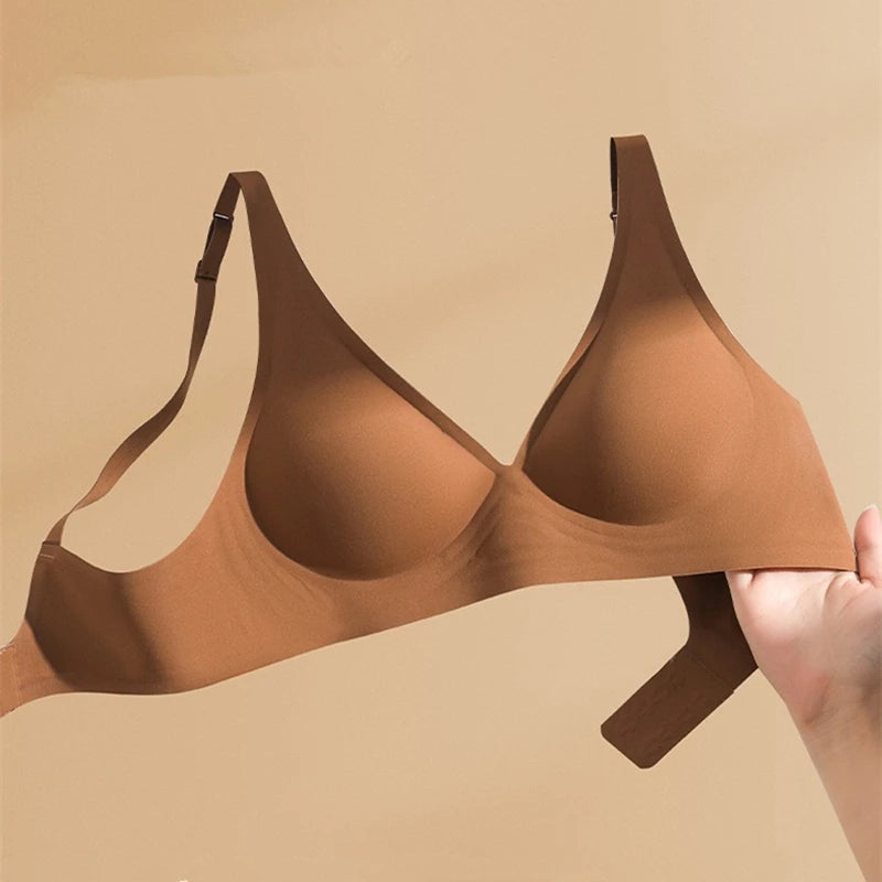 Seamless Deep-V Push-Up Bra – Lightweight, Breathable & Supportive
