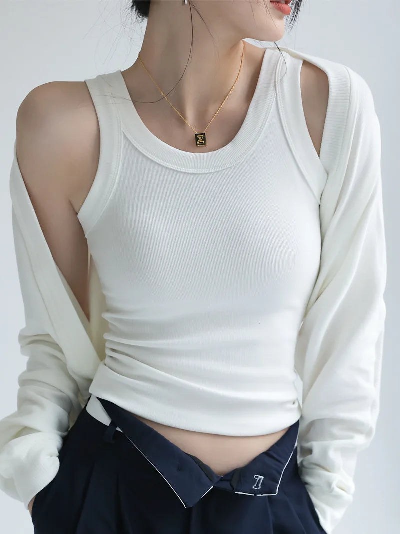 Seamless Ribbed Tank Top with Built-In Bra – Wire-Free Everyday Comfort