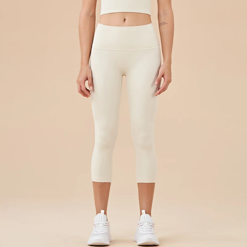 High-Waisted Seamless Capri Leggings