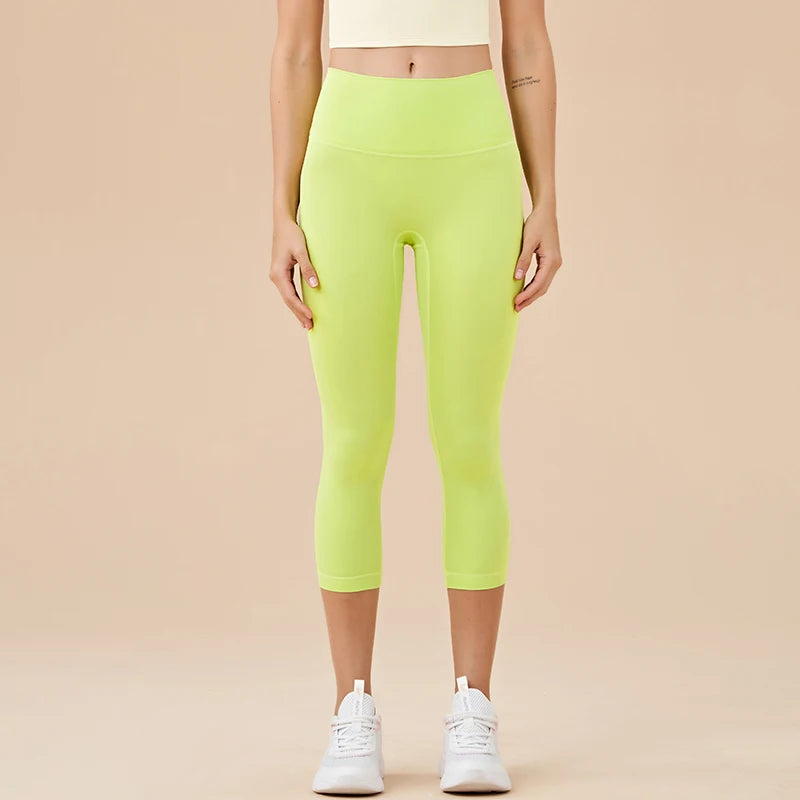 High-Waisted Seamless Capri Leggings