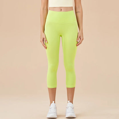 High-Waisted Seamless Capri Leggings
