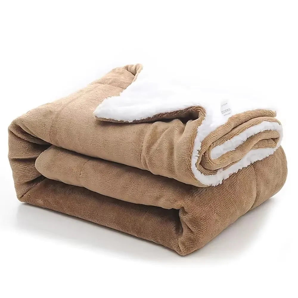 Avermate™ Sherpa Fleece Blanket