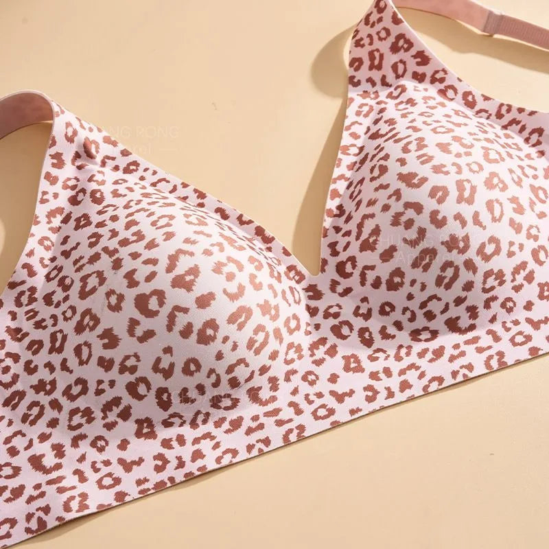 Seamless Leopard Print Wireless Bra – Full-Cup Support & Everyday Comfort